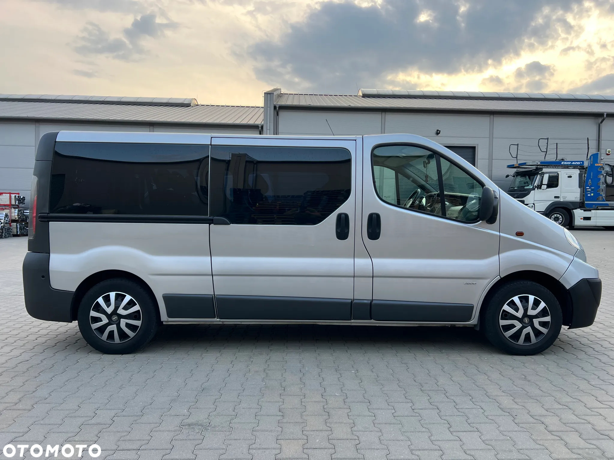 Opel Vivaro L2H1 - 3