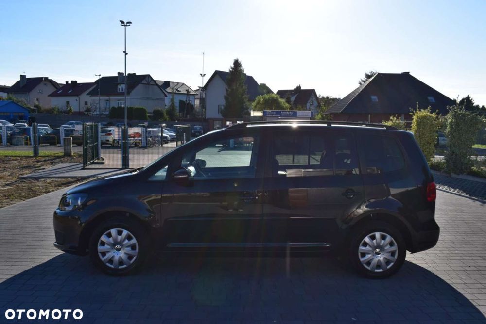 Volkswagen Touran - 2