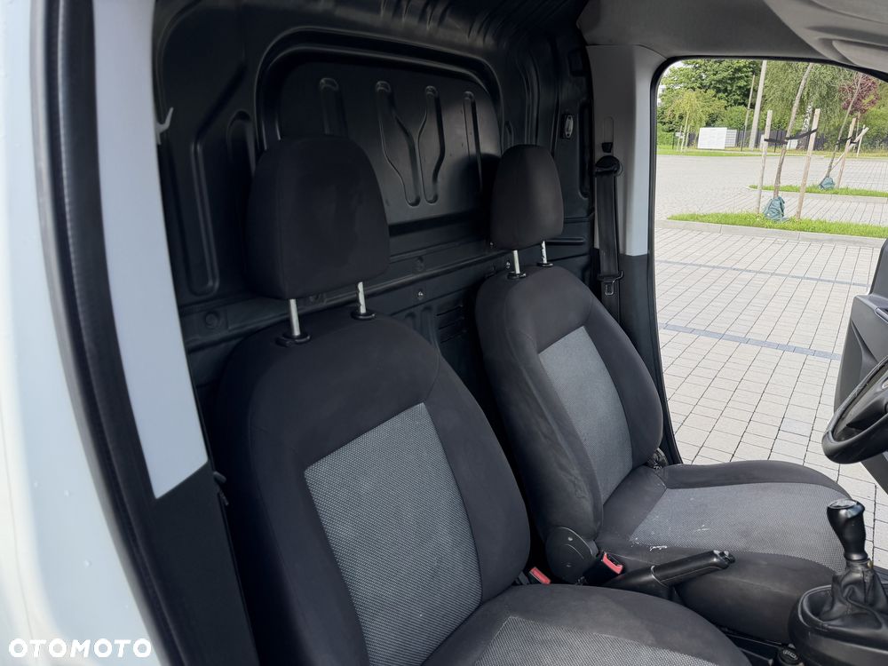 Fiat Doblo - 12