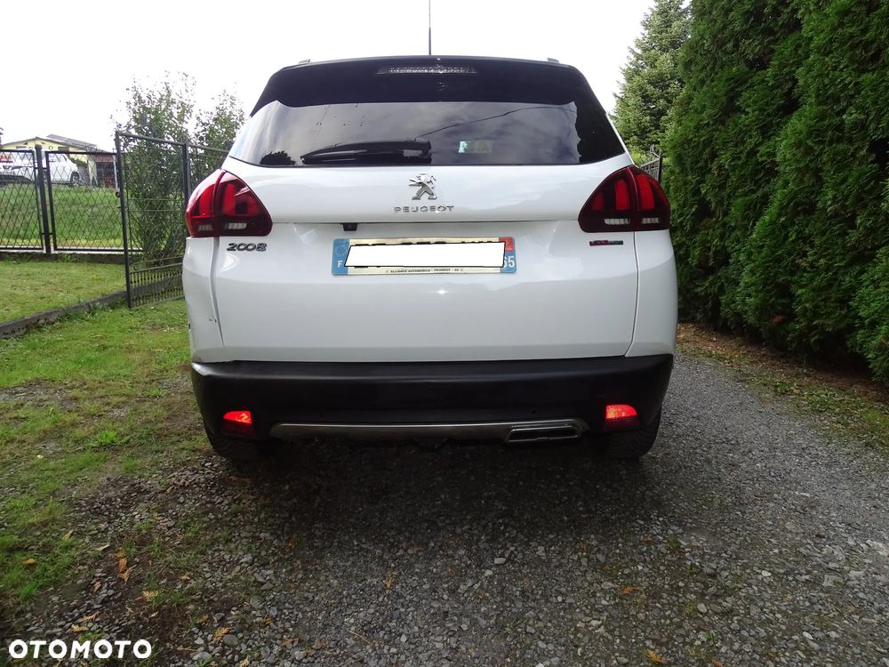 Peugeot 2008 PureTech 110 Stop&Start EAT6 GT-Line Edition - 10