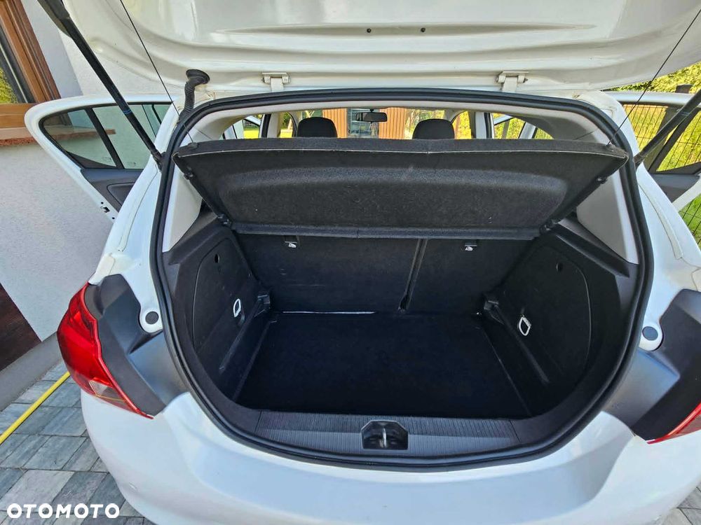 Opel Corsa - 3