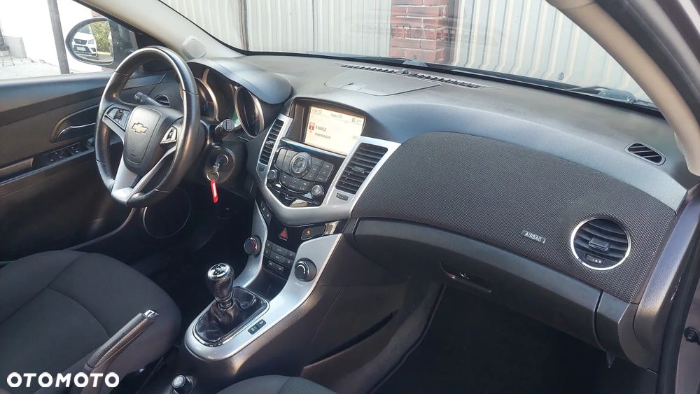Chevrolet Cruze 1.4T LTZ+ - 26