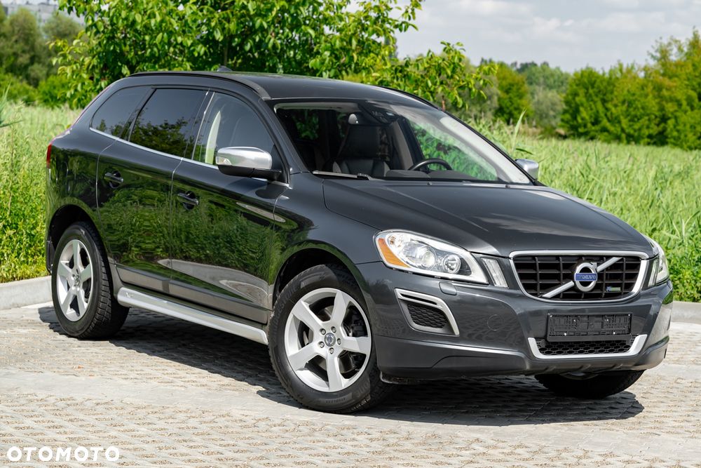 Volvo XC 60 D3 AWD Summum - 2