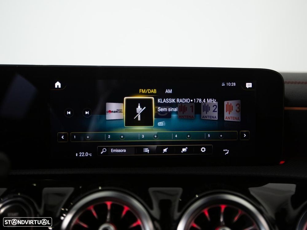 Mercedes-Benz CLA 200 d Shooting Brake 8G-DCT Edition AMG Line - 26