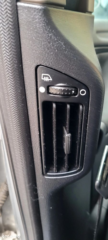 Ford S-Max - 18