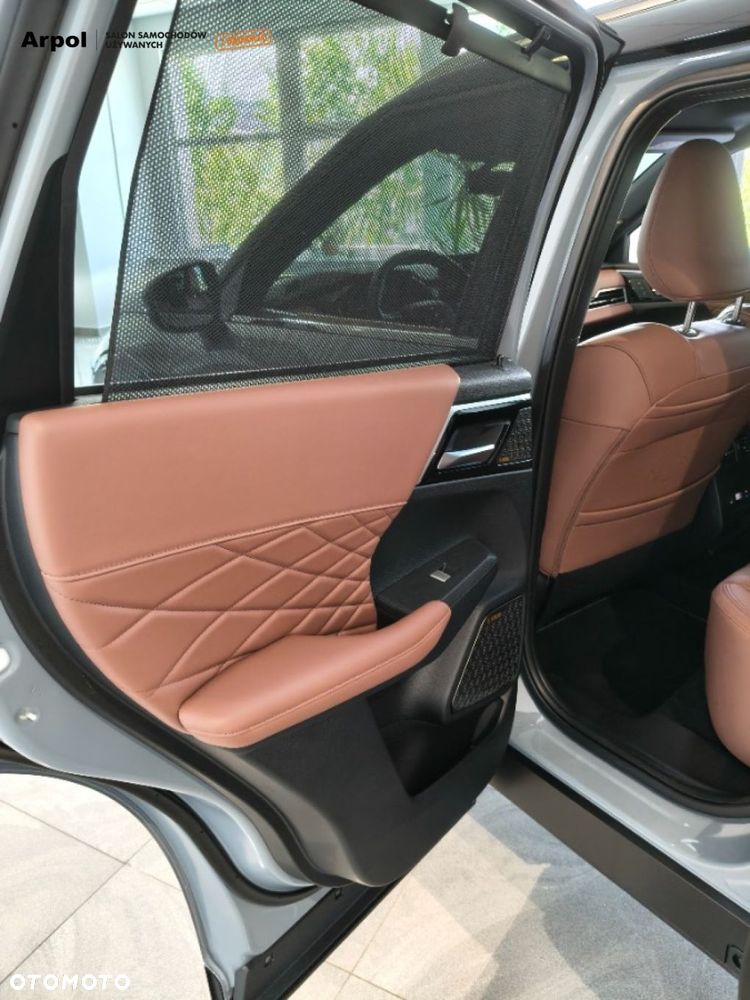 Mitsubishi Outlander Instyle Plus - 28
