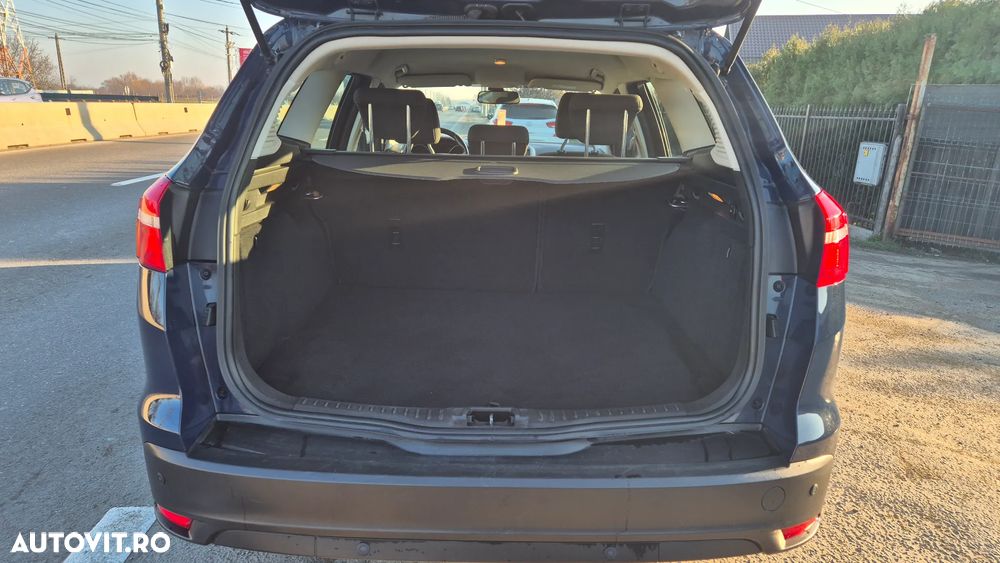 Ford Focus 1.5 EcoBlue Start-Stopp-System ACTIVE DESIGN - 16