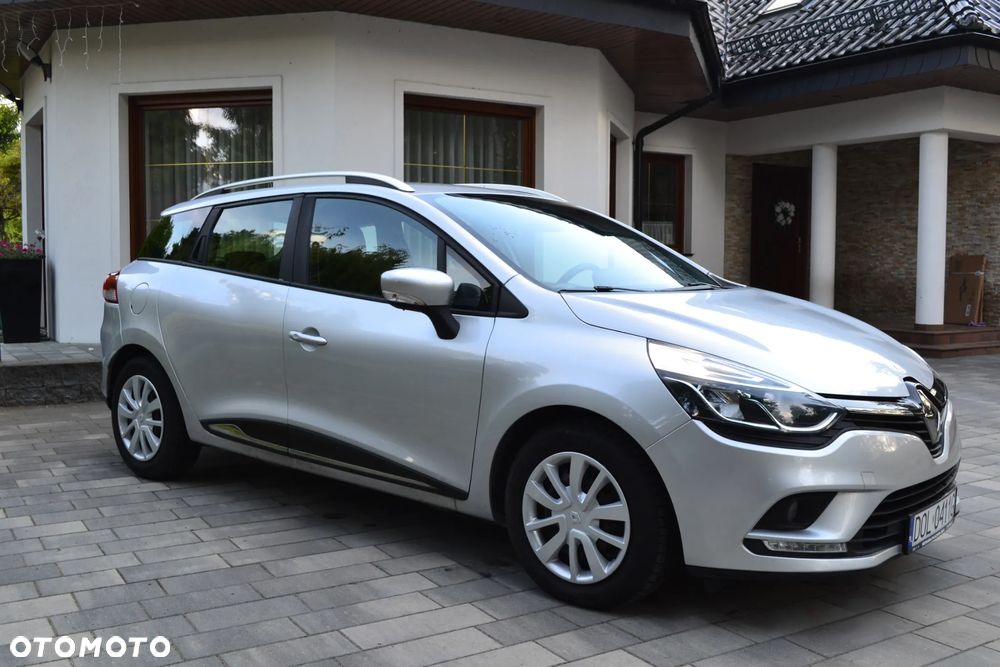 Renault Clio - 12