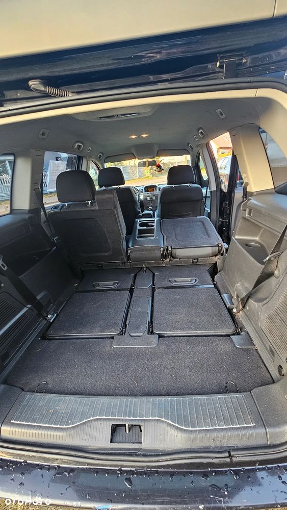 Opel Zafira - 19