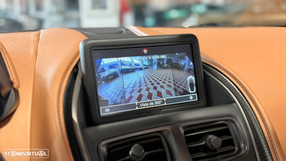 Aston Martin DBS Volante Superleggera - 34