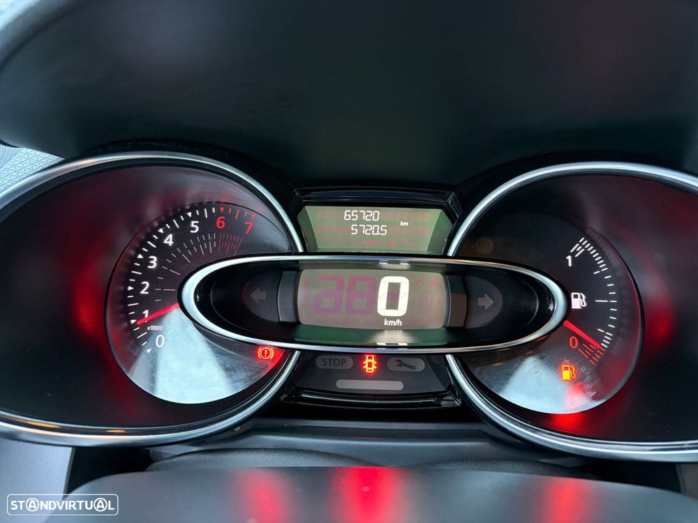 Renault Clio Sport Tourer 0.9 TCe Limited - 24