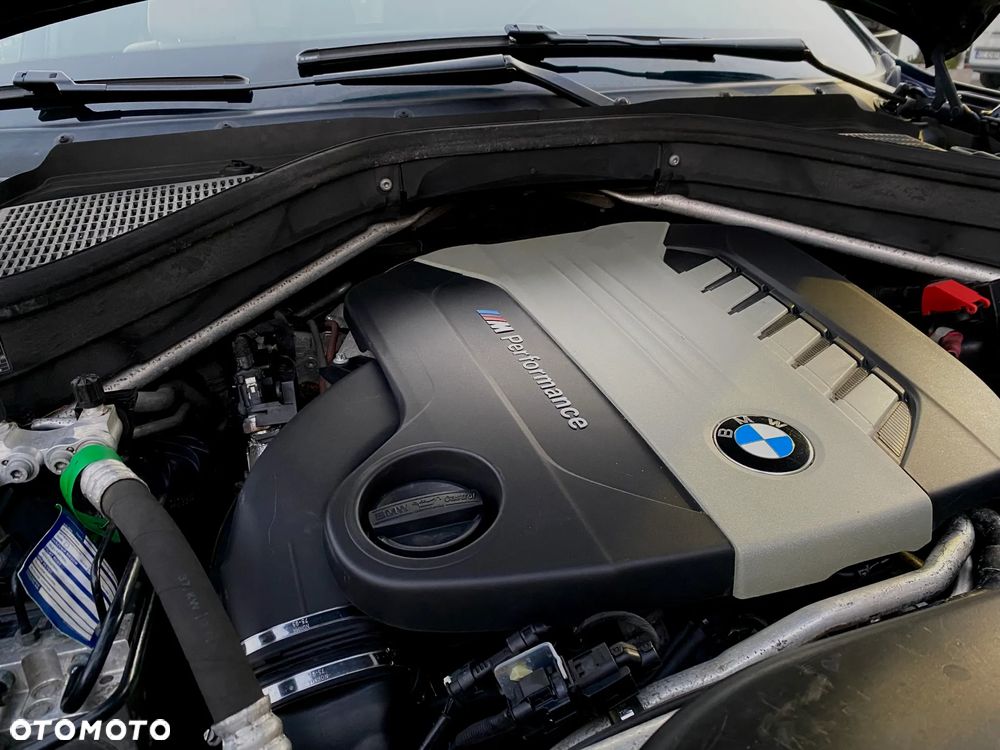 BMW X5 M M50d - 14
