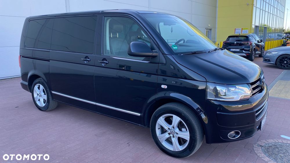 Volkswagen Multivan - 1