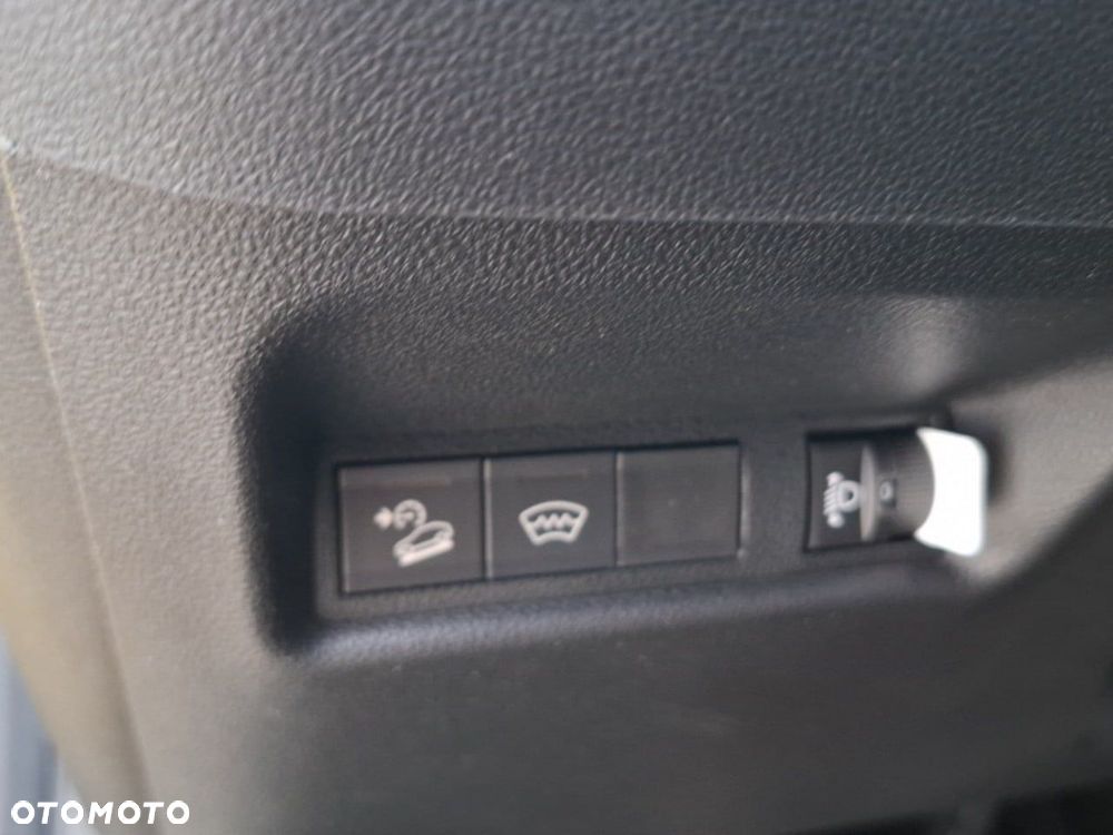 Jeep Avenger 1.2 GSE T3 Summit FWD - 18