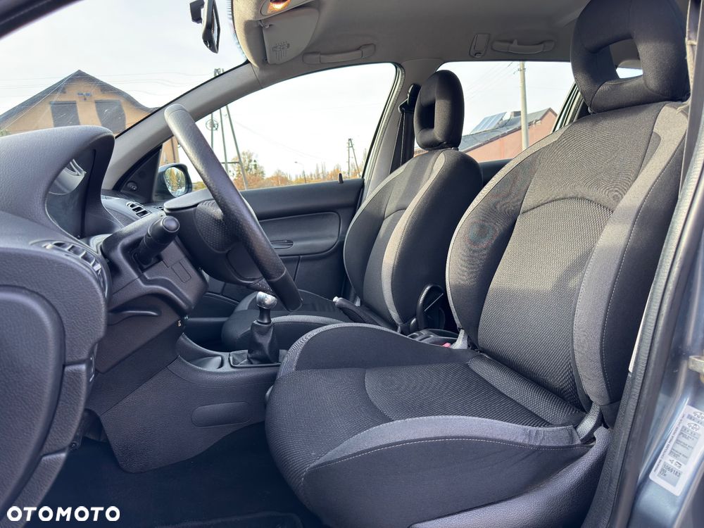 Peugeot 206 1.4 Quiksilver - 12