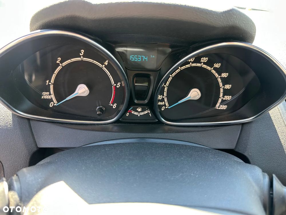 Ford Fiesta - 11