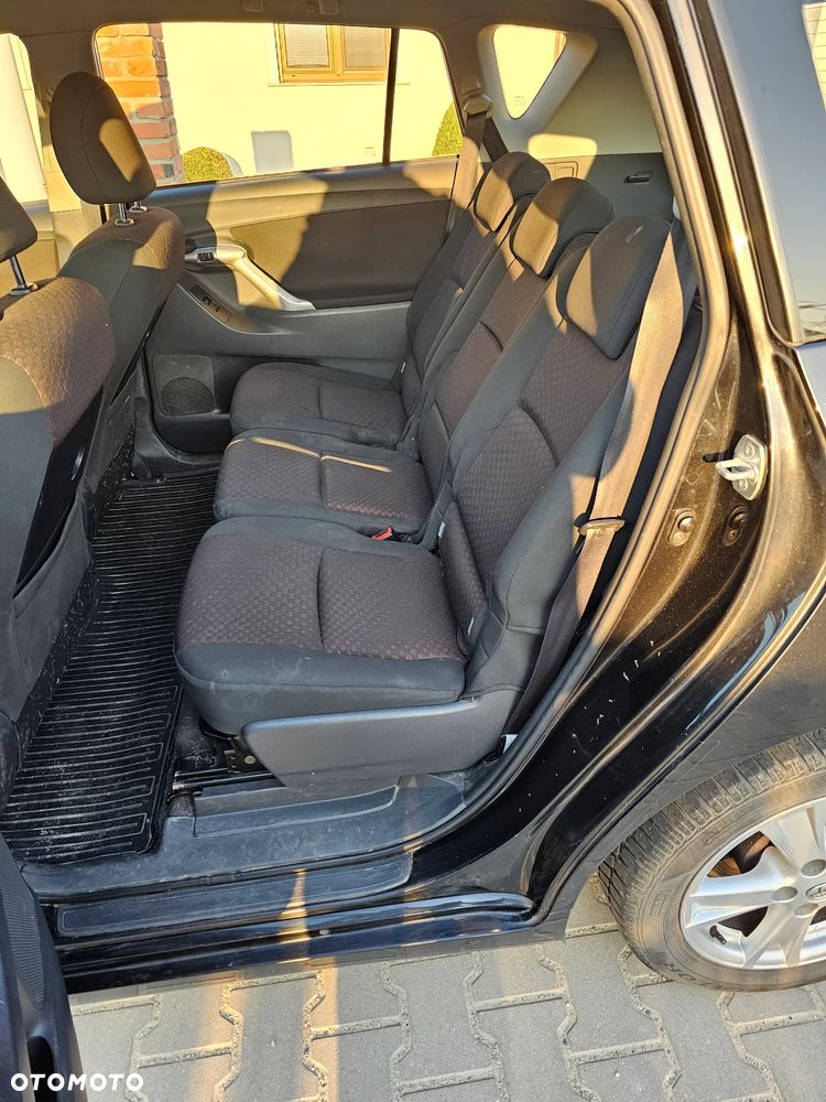 Toyota Verso 2.0 D-4D 2010 7os - 8