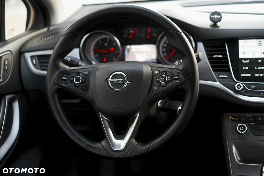 Opel Astra 1.6 CDTI Sport - 30