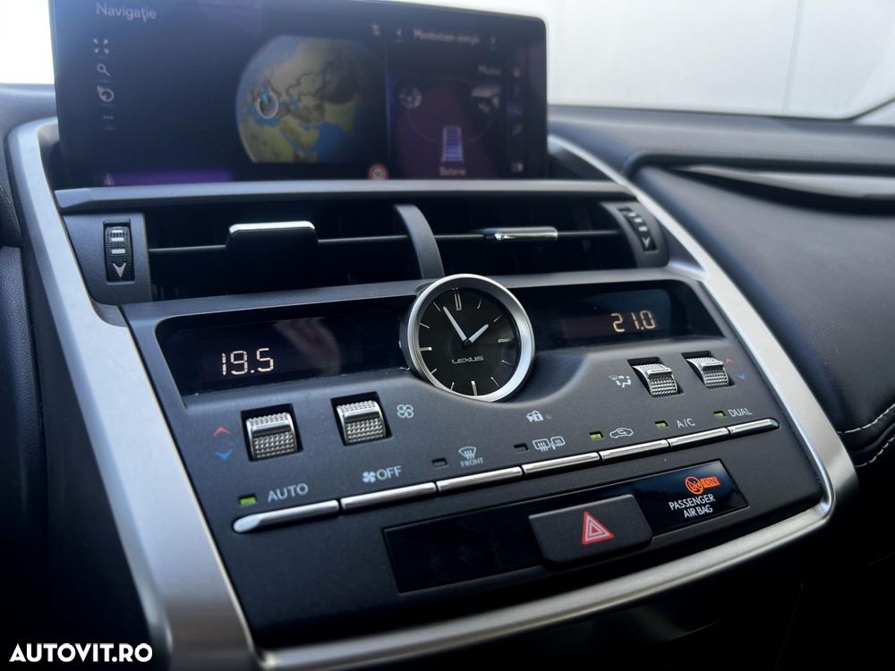 Lexus Seria NX - 13