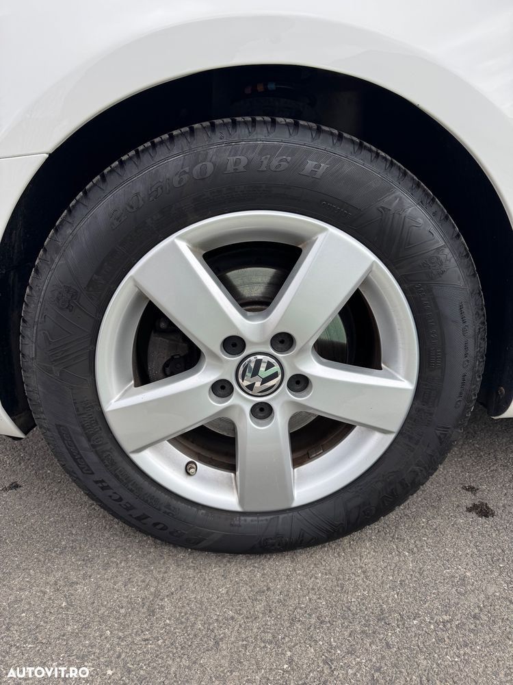 Volkswagen Golf 1.6 TDI DPF Comfortline - 5