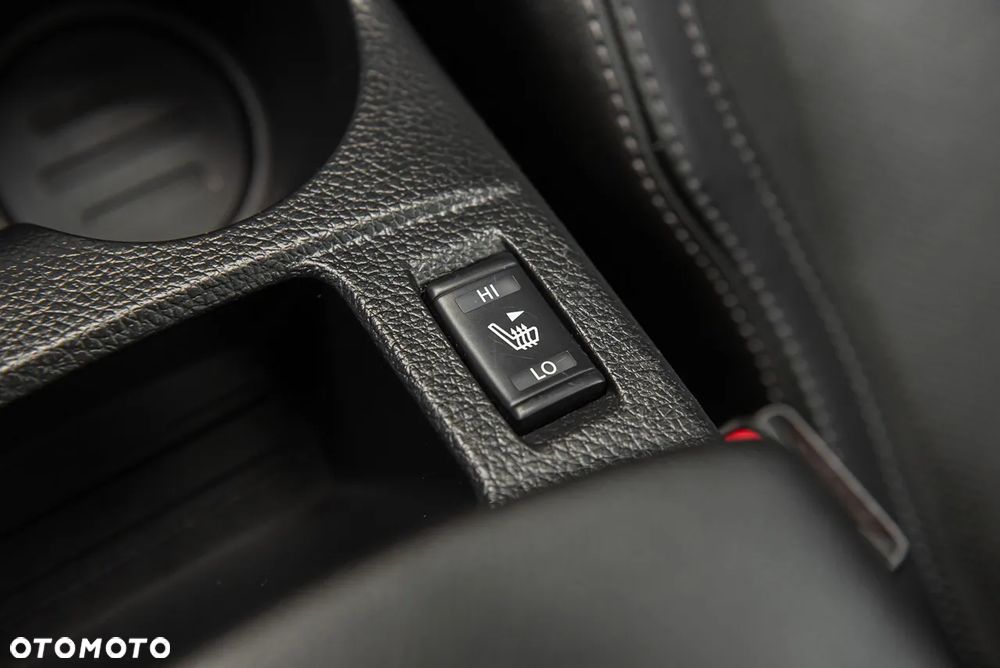 Nissan Qashqai 1.6 DCi ALL-MODE 4x4i TEKNA - 24