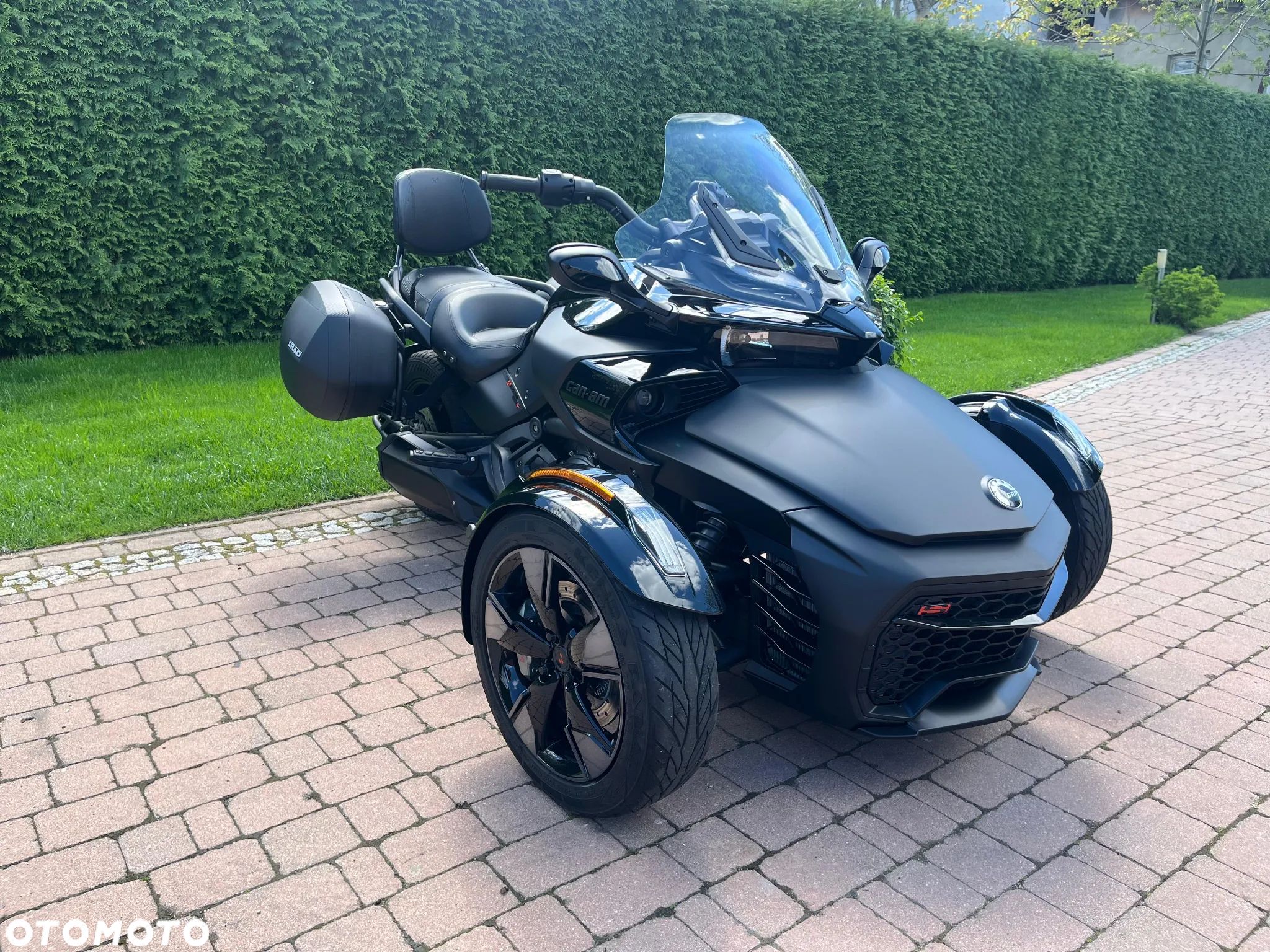Can-Am Spyder - 1
