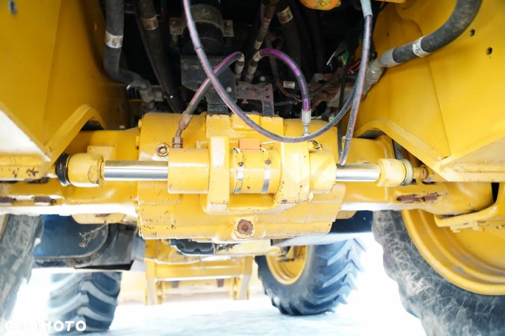 Caterpillar 434F / KOPARKO-ŁADOWARKA /  5 500 MTH / - 19