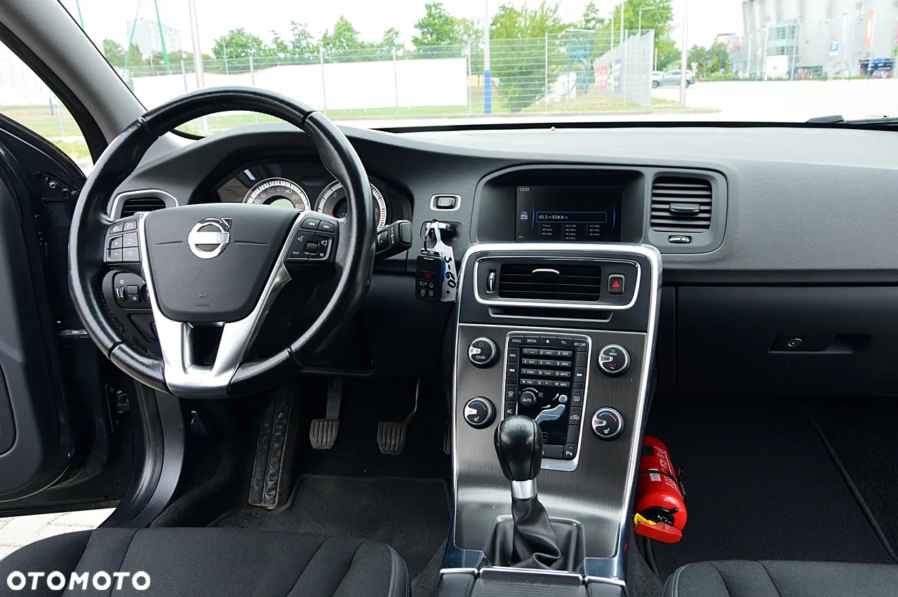 Volvo S60 D3 Momentum - 22