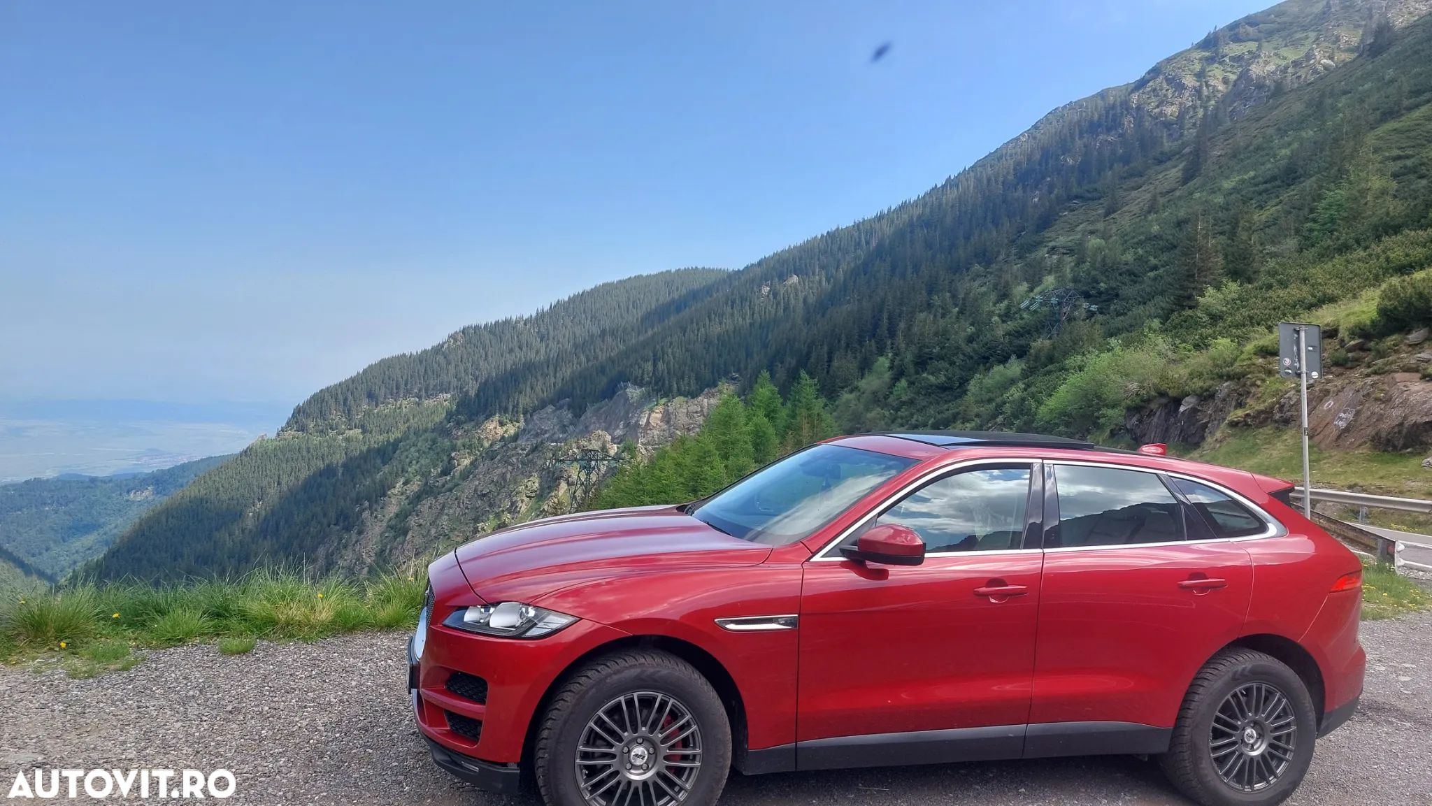 Jaguar F-Pace 20d AWD Prestige - 1