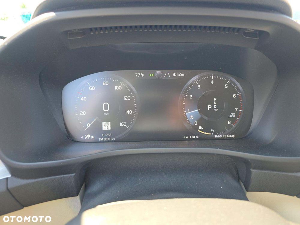 Volvo XC 40 T5 AWD Geartronic Momentum - 8