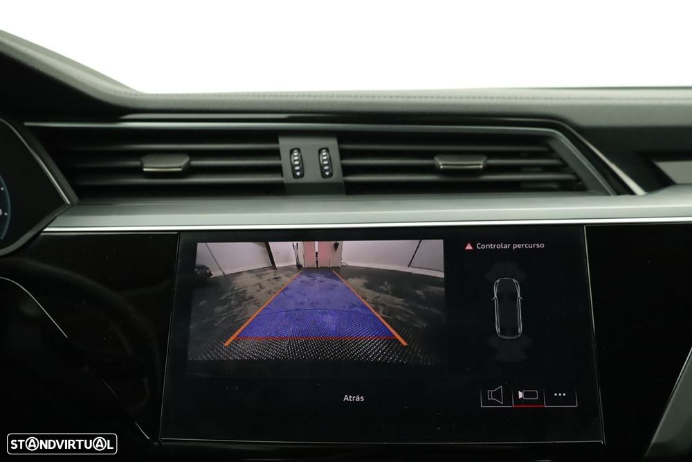 Audi Q8 e-Tron Sportback 55 quattro Advanced - 13