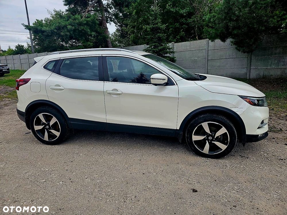 Nissan Qashqai - 9