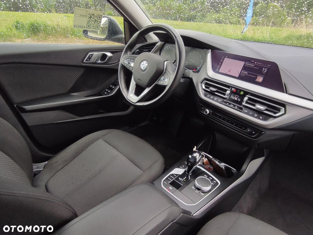 BMW Seria 2 218i Edition Colorvision - 15