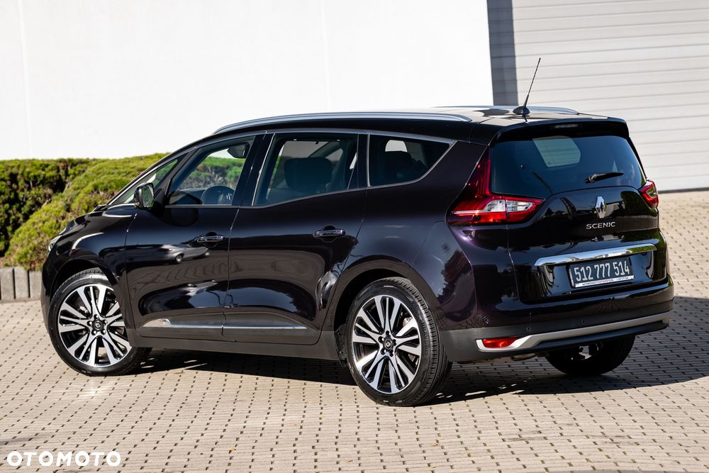Renault Grand Scenic - 10