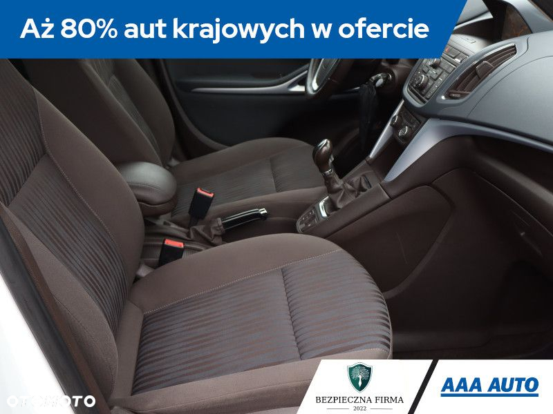 Opel Zafira - 10