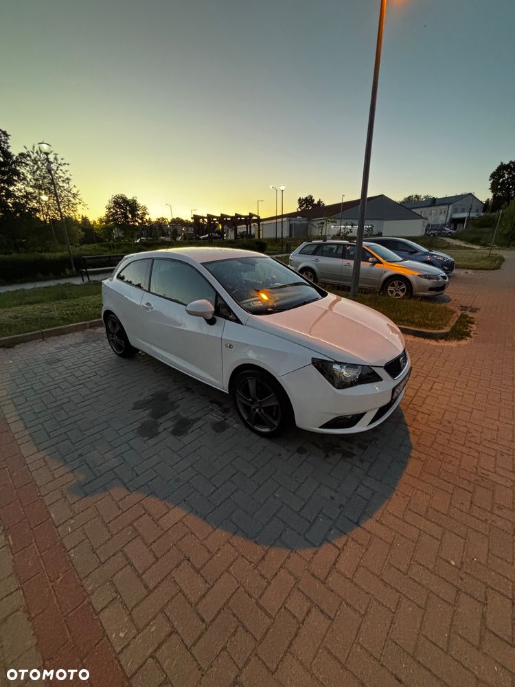 Seat Ibiza SC 1.6 TDI FR - 9