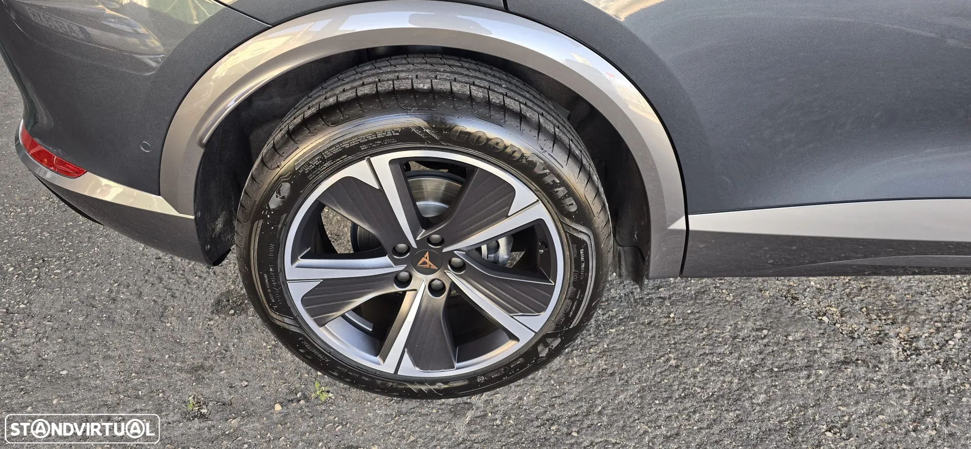 Cupra Formentor 1.4 e-Hybrid DSG - 22