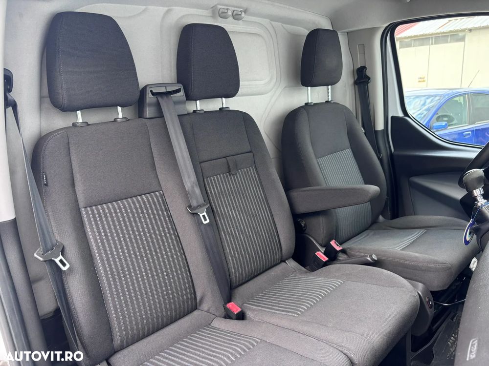 Ford Transit Custom - 25