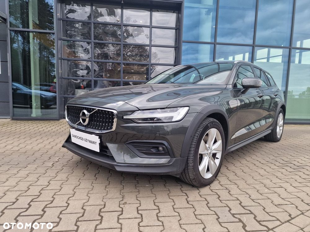 Volvo V60 Cross Country