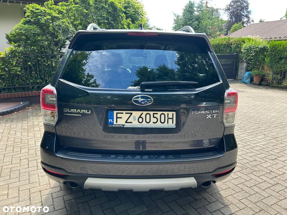 Subaru Forester 2.0 XT Platinum Lineartronic - 21