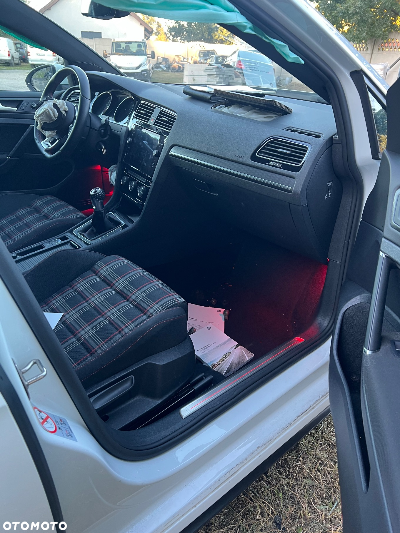 Volkswagen Golf GTI Performance BlueMotion Technology - 6