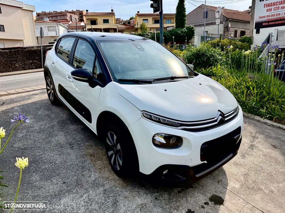 Citroën C3 1.2 PureTech Shine - 1