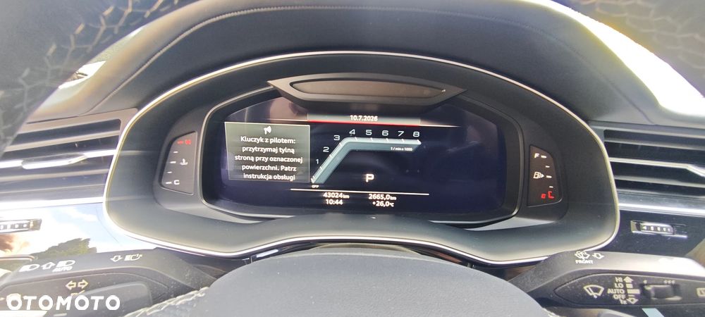 Audi SQ8 TFSI Quattro Tiptronic - 6