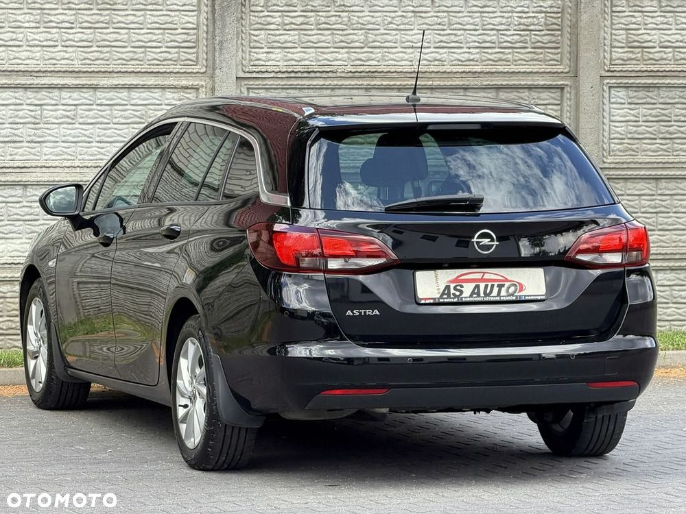 Opel Astra 1.2 T Business Elegance S&S - 4