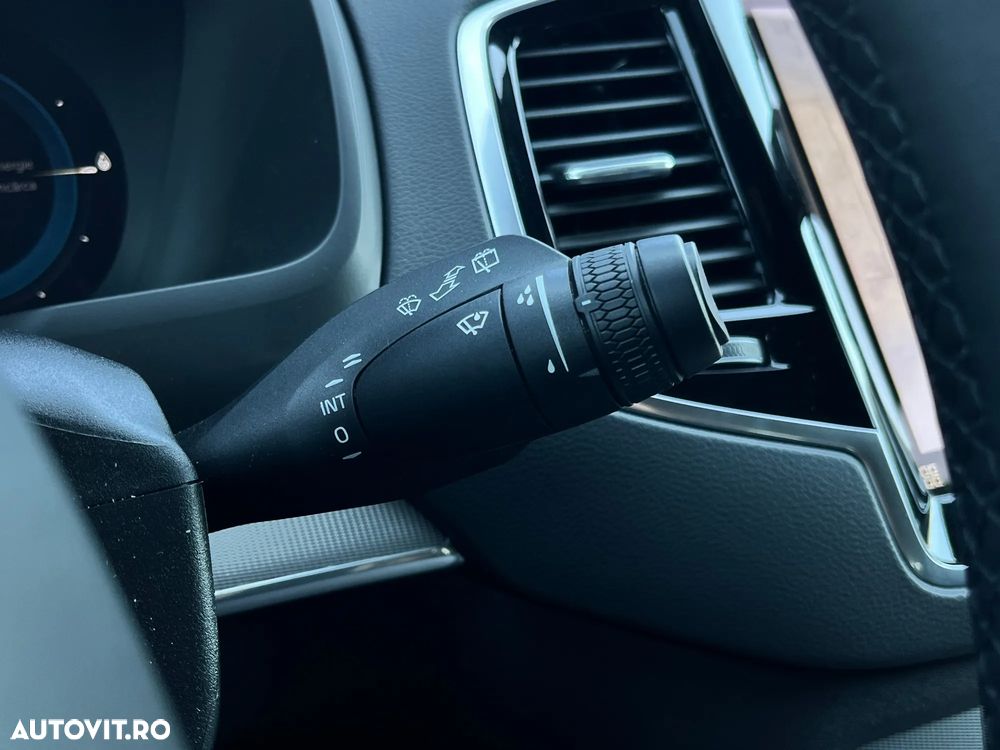 Volvo XC 90 Recharge T8 eAWD R-Design - 20