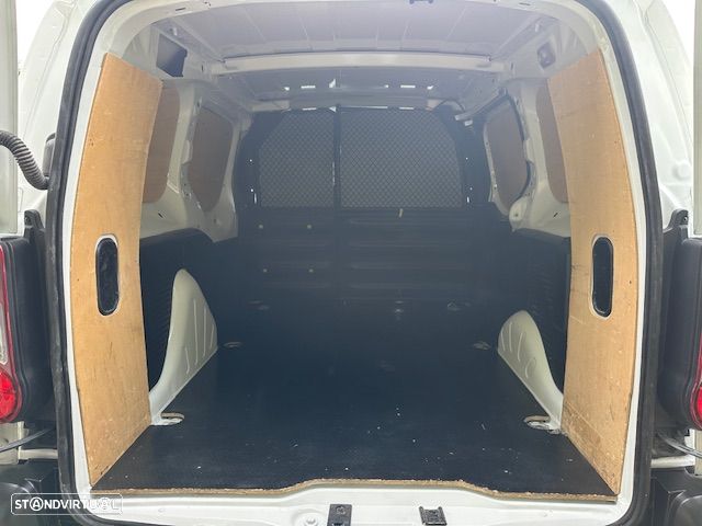 Peugeot PARTNER LONGA 3 LUGARES - 9