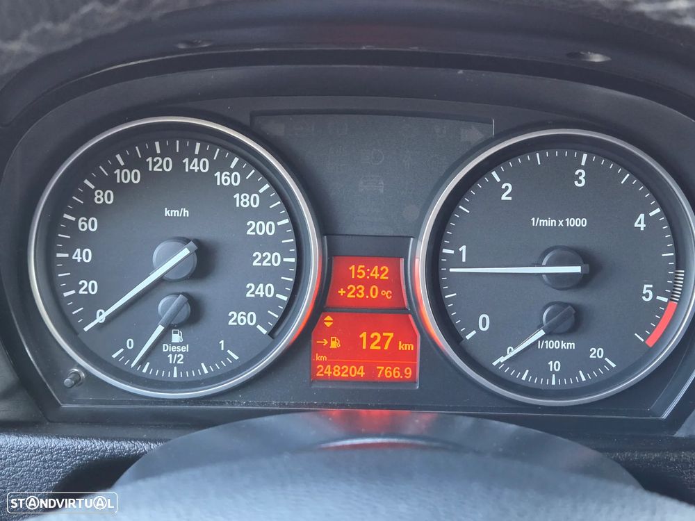 BMW X1 20 d sDrive Pack M - 6