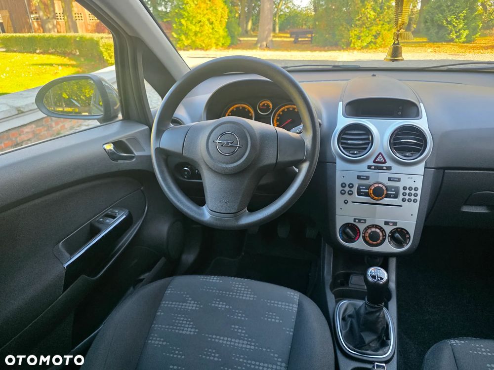 Opel Corsa 1.2 16V Enjoy - 16