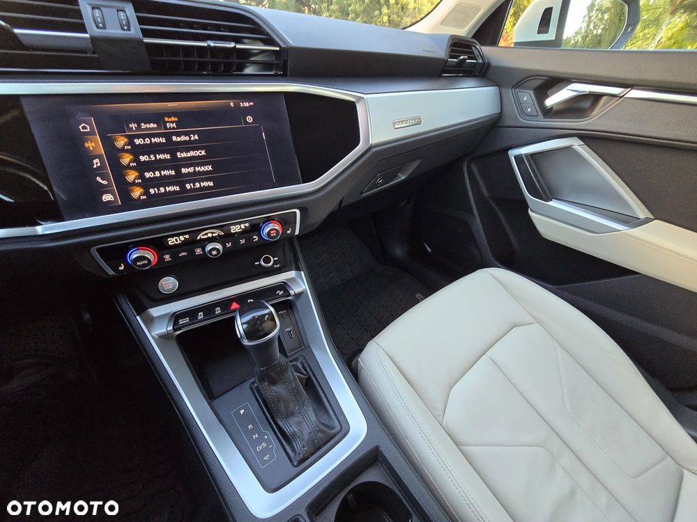 Audi Q3 45 TFSI Quattro S tronic S line - 12