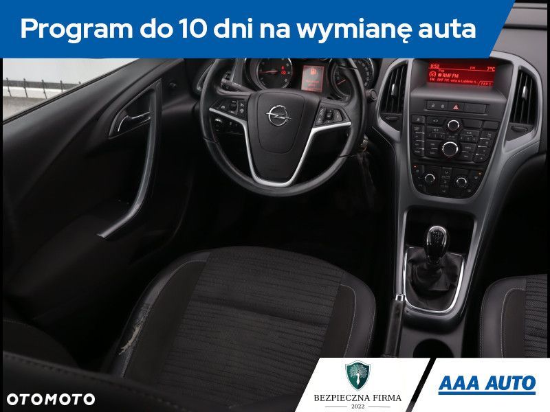 Opel Astra - 9